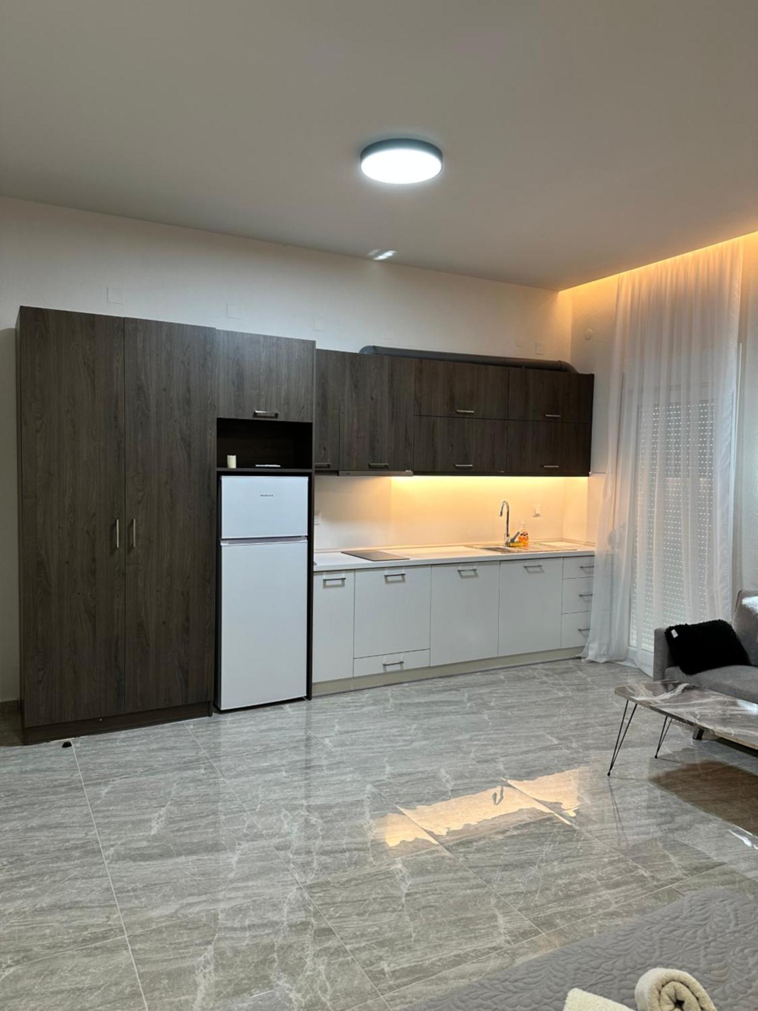 Natalie'S Apartments Makri Luaran gambar