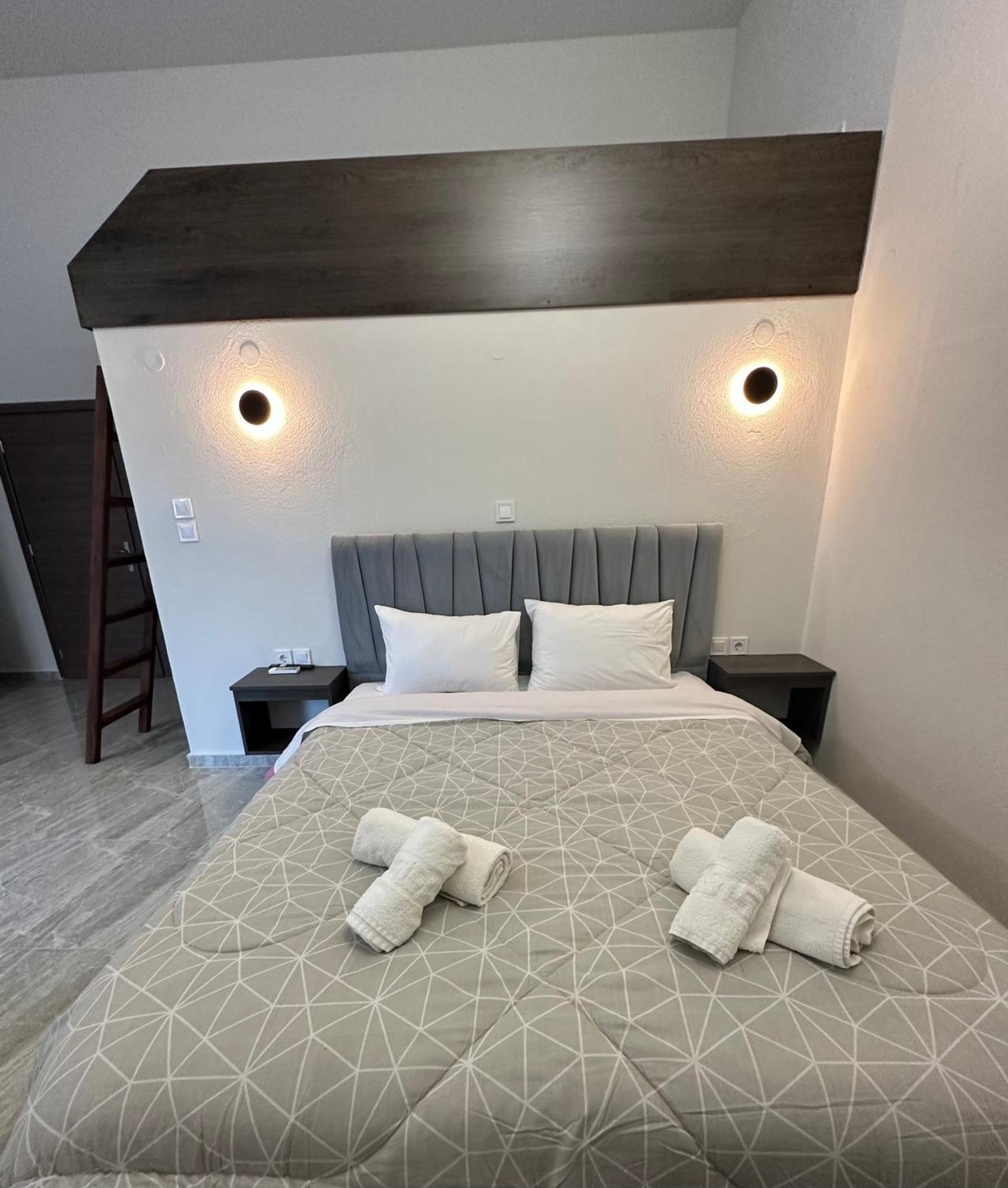 Natalie'S Apartments Makri Luaran gambar